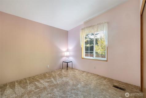 8411 15th Place SE Lake Stevens WA 98258