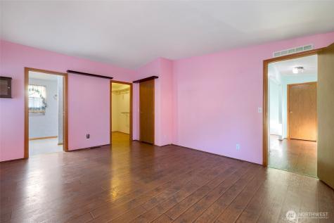 8411 15th Place SE Lake Stevens WA 98258