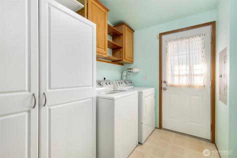 8411 15th Place SE Lake Stevens WA 98258