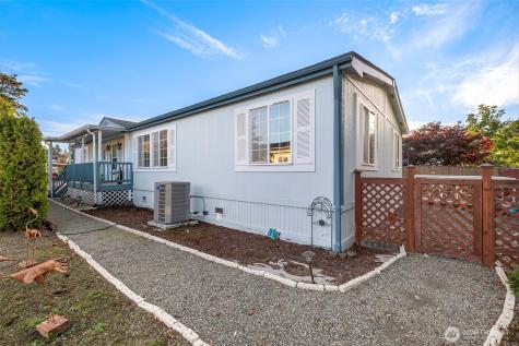 8411 15th Place SE Lake Stevens WA 98258