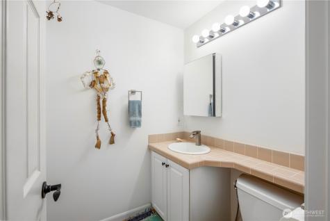43 Mckenzie Lane Port Ludlow WA 98365
