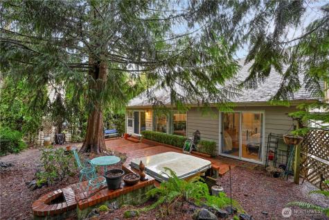 43 Mckenzie Lane Port Ludlow WA 98365