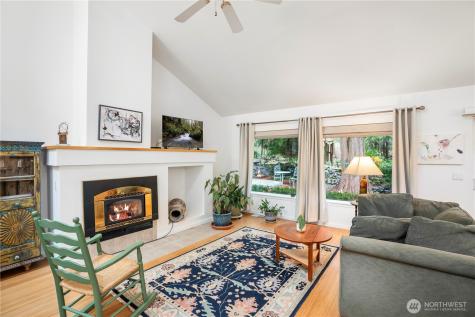 43 Mckenzie Lane Port Ludlow WA 98365