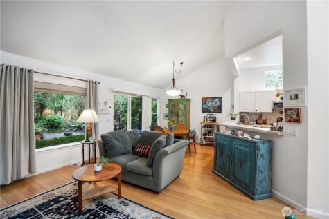 43 Mckenzie Lane Port Ludlow WA 98365