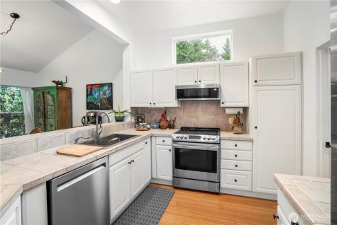 43 Mckenzie Lane Port Ludlow WA 98365