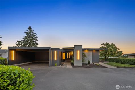 212 Hi Crest Auburn WA 98001