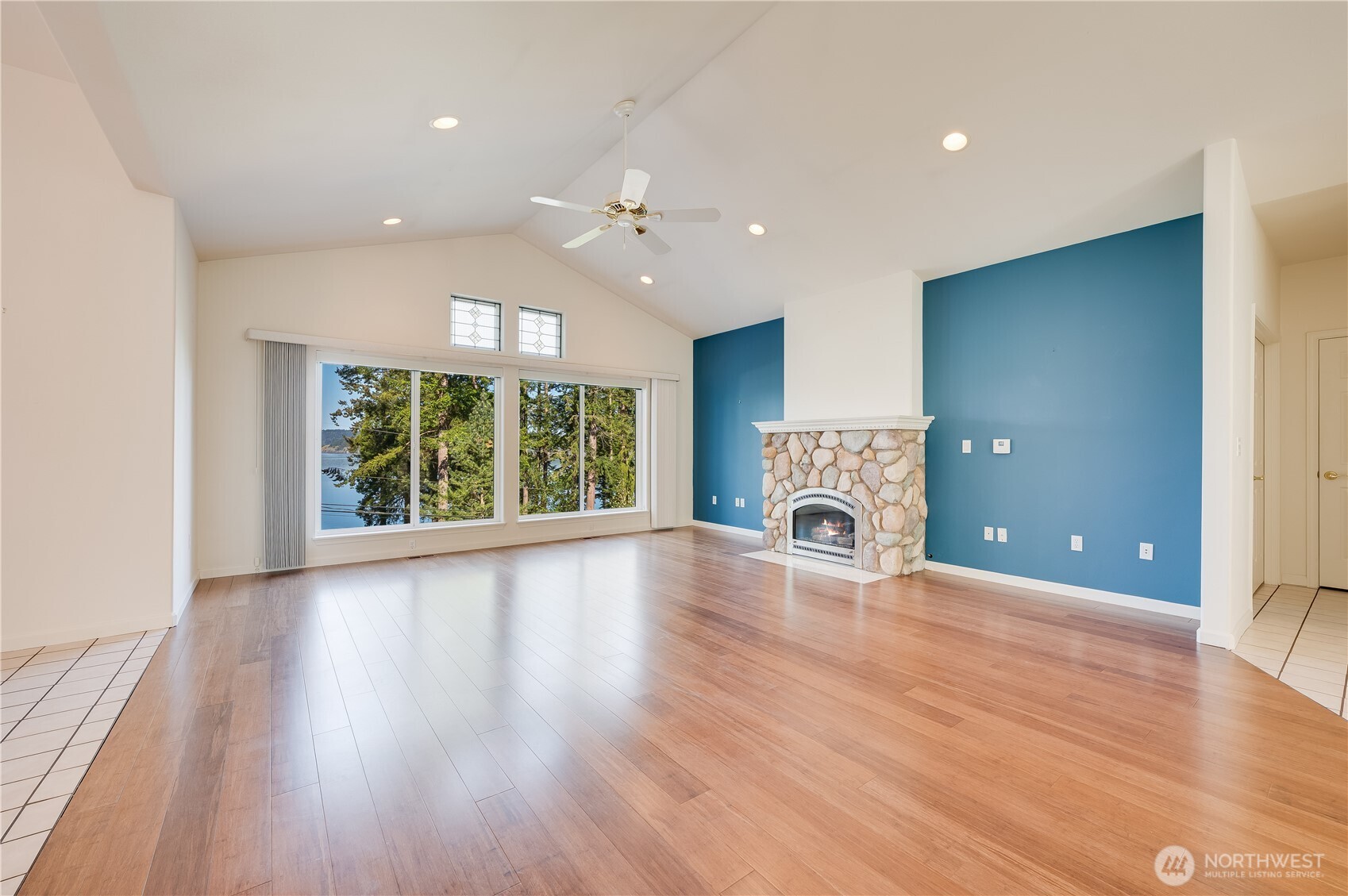 17340 Maple Lane La Conner WA 98257