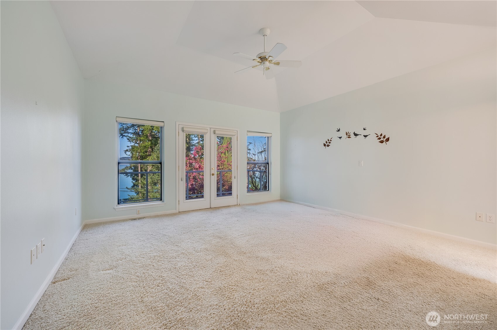 17340 Maple Lane La Conner WA 98257