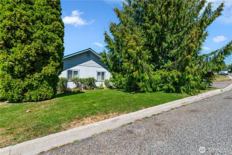 40 Mclallen Lane Manson WA 98831
