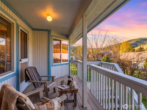 40 Mclallen Lane Manson WA 98831