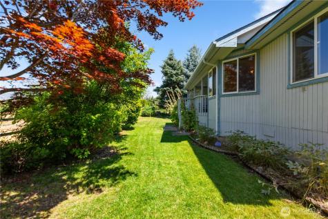 40 Mclallen Lane Manson WA 98831