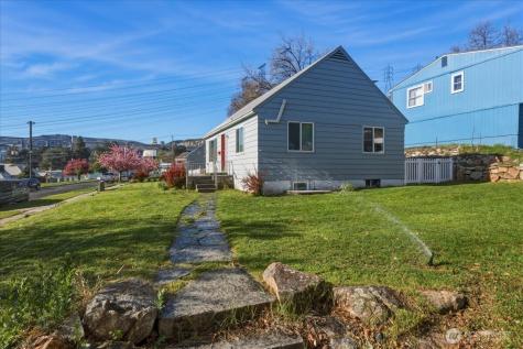 210 Stevens Avenue Coulee Dam WA 99116