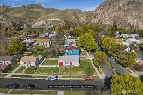 210 Stevens Avenue Coulee Dam WA 99116