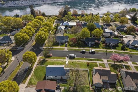 210 Stevens Avenue Coulee Dam WA 99116