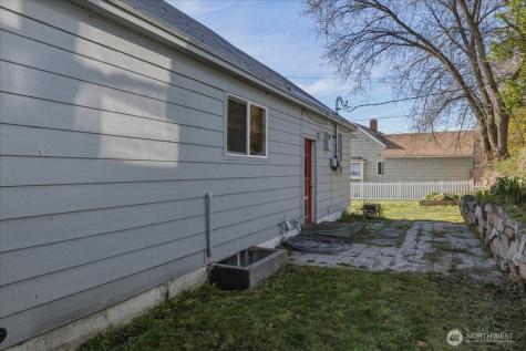 210 Stevens Avenue Coulee Dam WA 99116