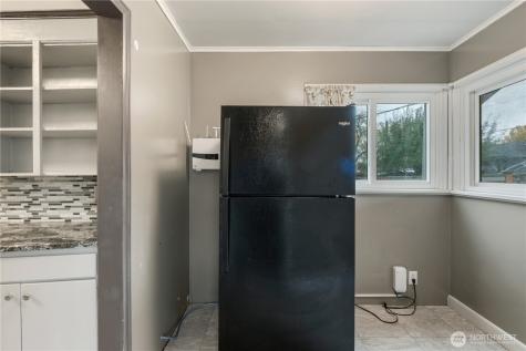 1628 Mcdougall Avenue Everett WA 98201