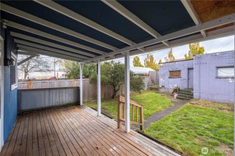 1628 Mcdougall Avenue Everett WA 98201