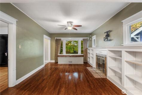 1628 Mcdougall Avenue Everett WA 98201