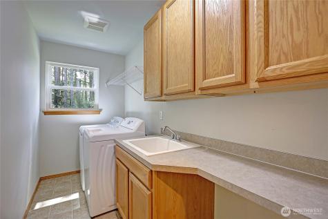 611 SW Camano Drive Camano Island WA 98282