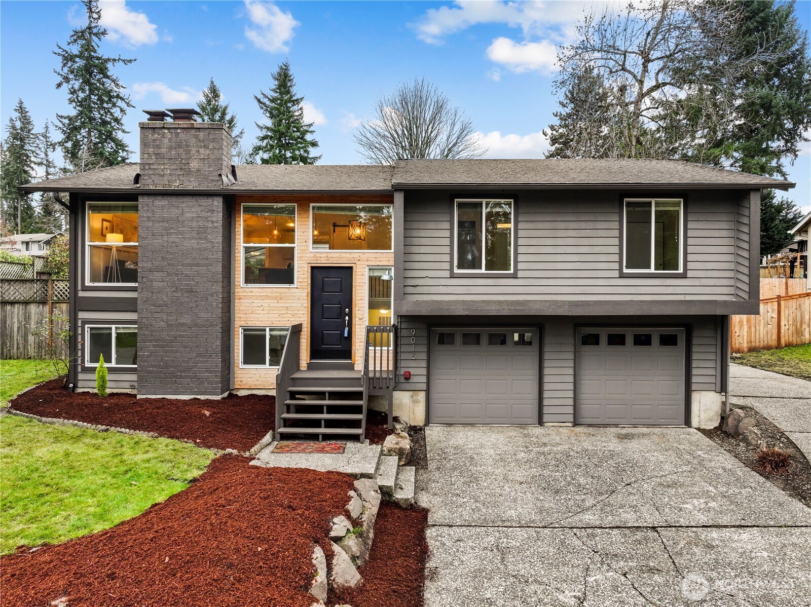 9015 NE 142nd Way Kirkland WA 98034