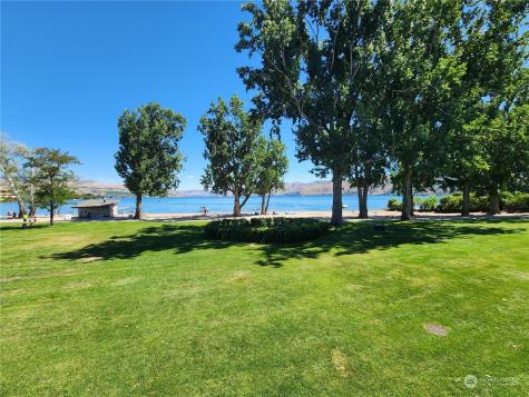 1 Beach 540-g Manson WA 98831