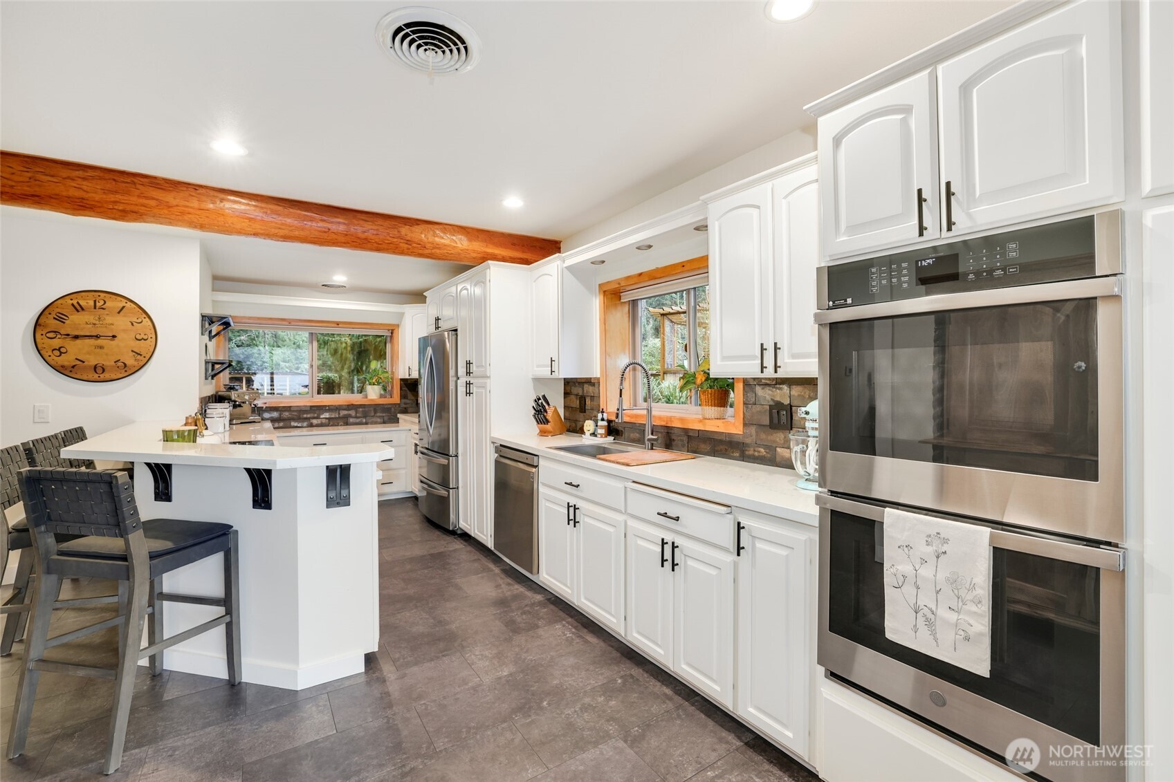 12528 Clear Lake North Road E Eatonville WA 98328