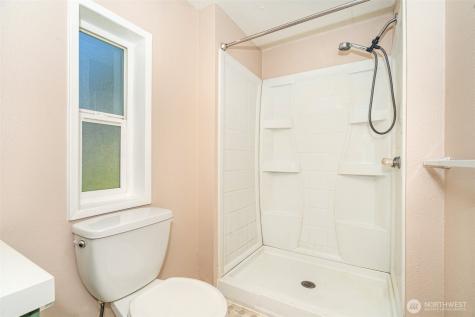 1002 Riepma Avenue Oak Harbor WA 98277