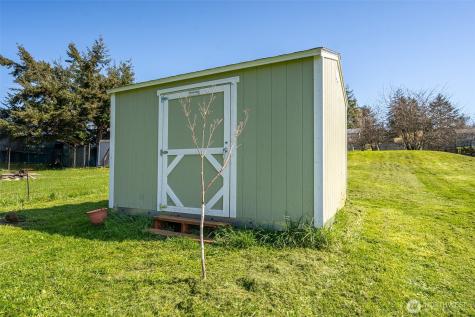 1002 Riepma Avenue Oak Harbor WA 98277