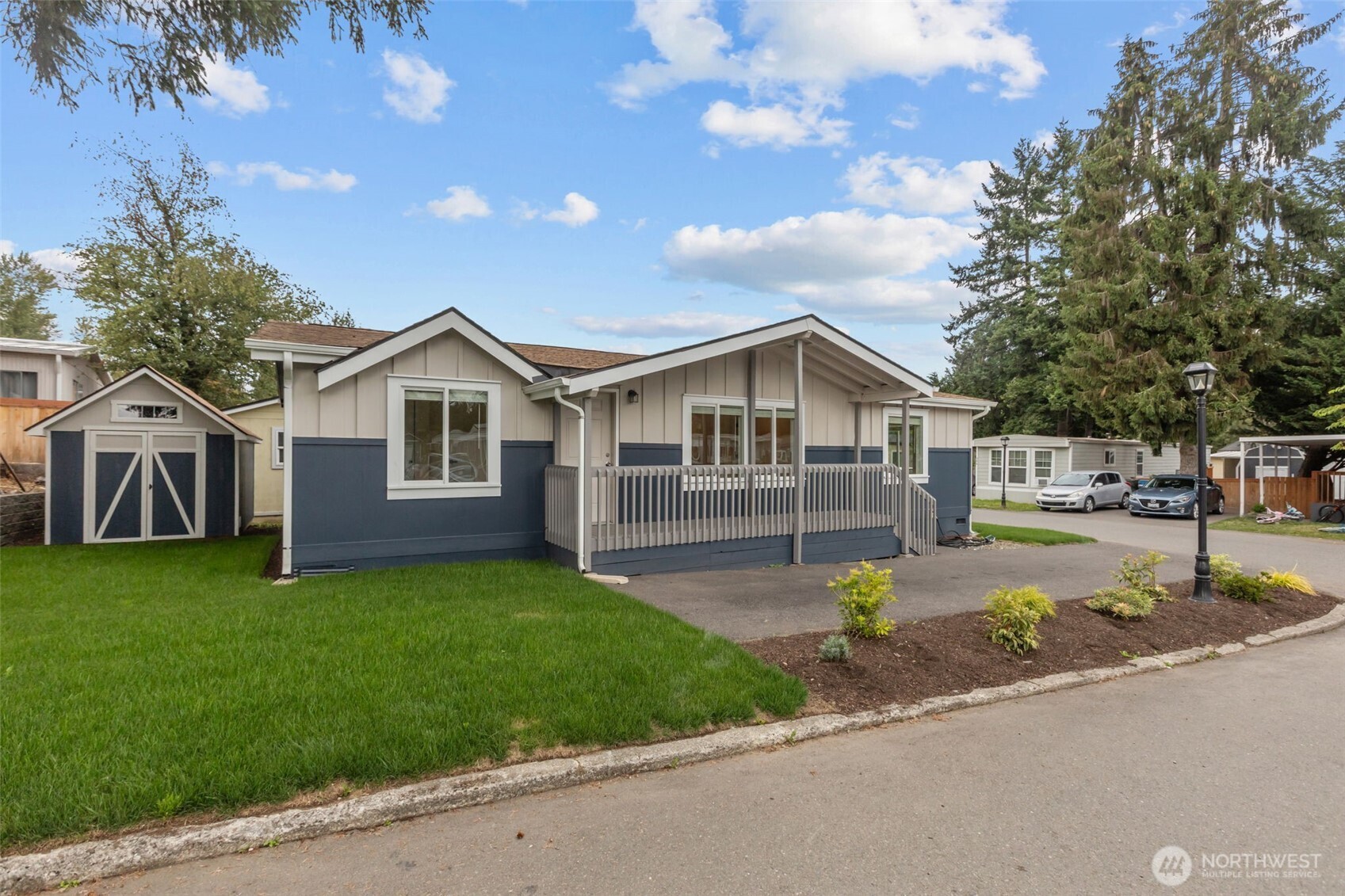 31108 3rd Avenue Black Diamond WA 98010