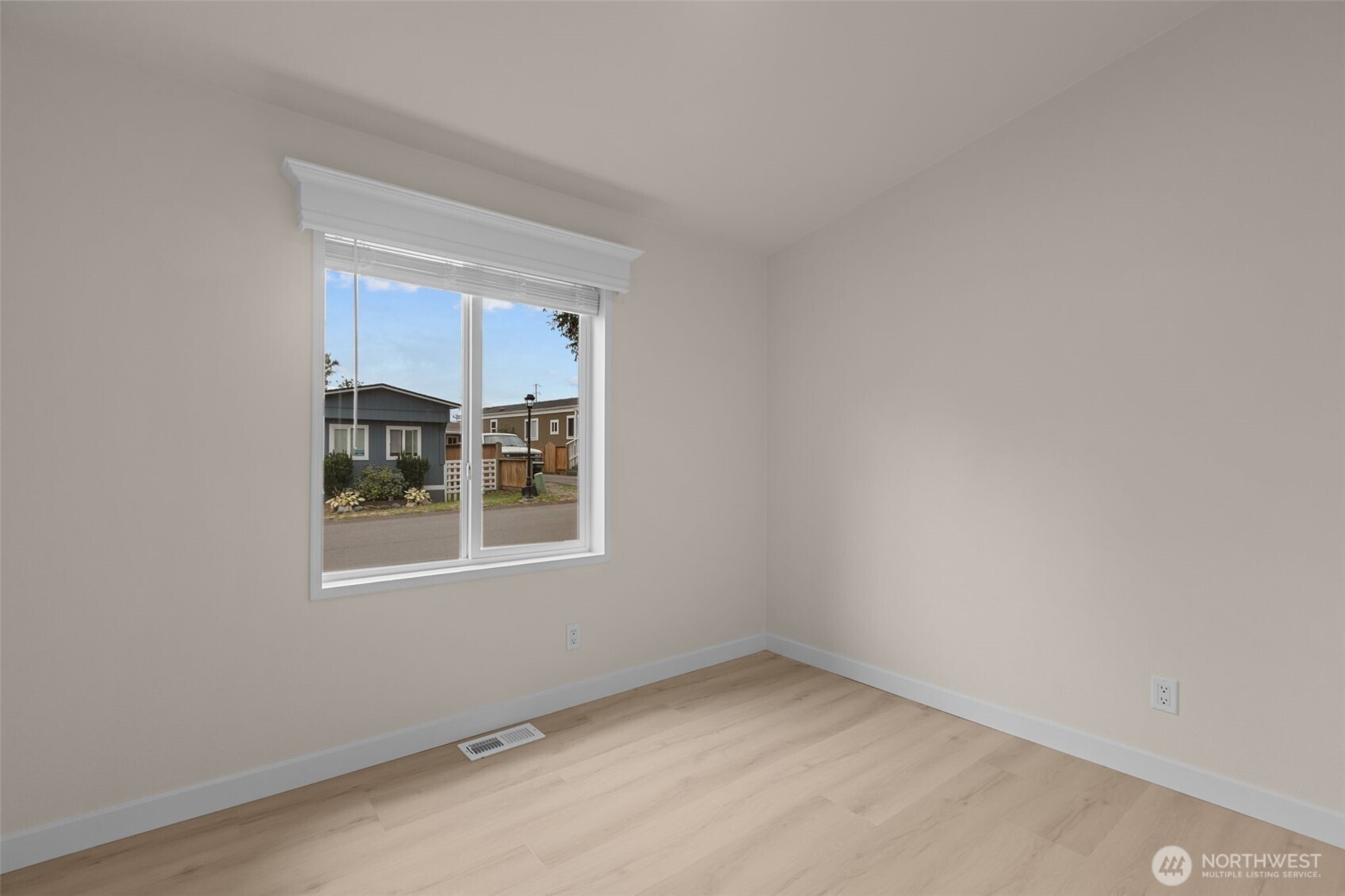 31108 3rd Avenue Black Diamond WA 98010