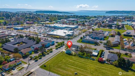 45 N Oak Harbor Street Oak Harbor WA 98277