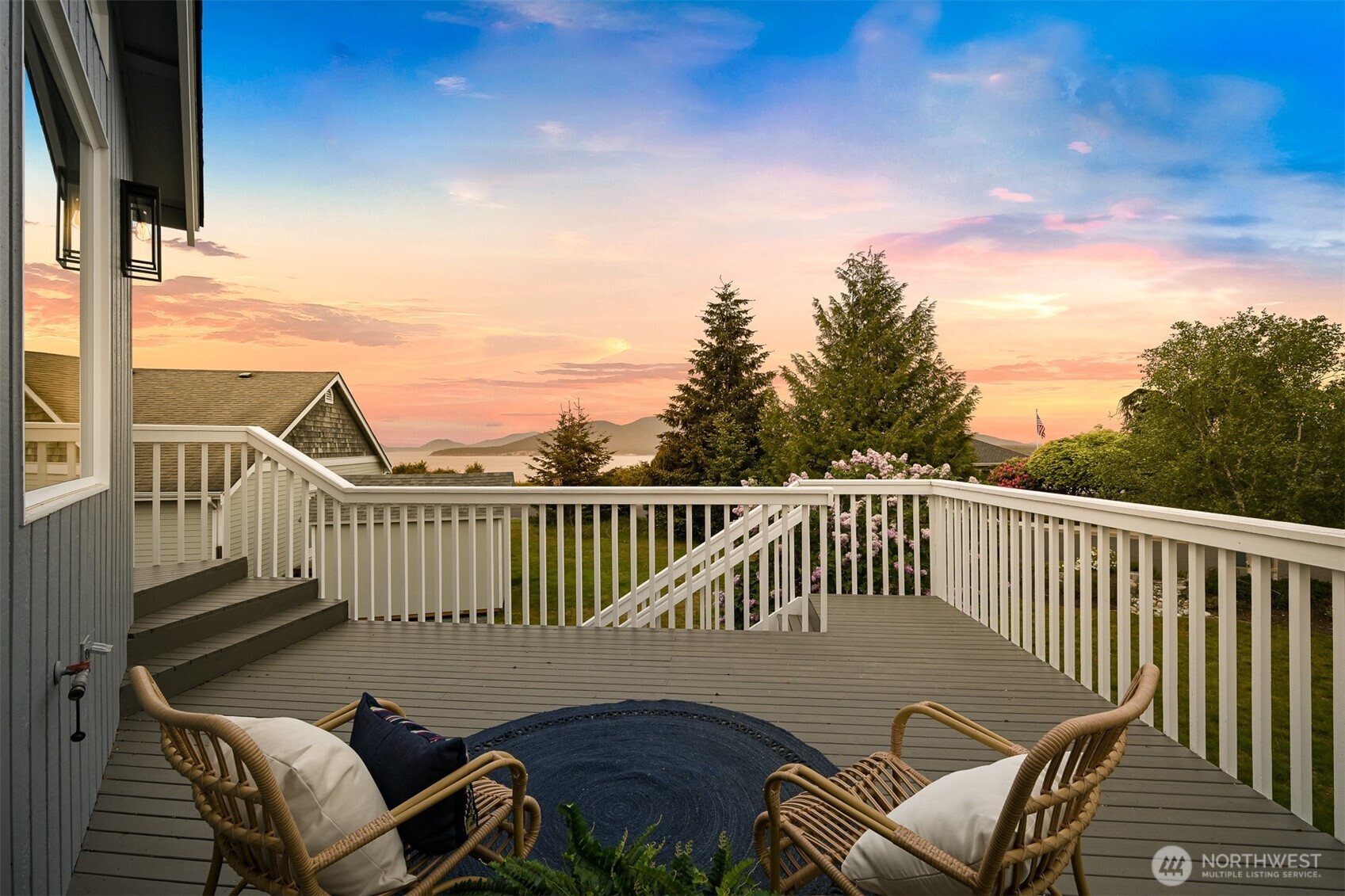 4410 San Juan Avenue Anacortes WA 98221