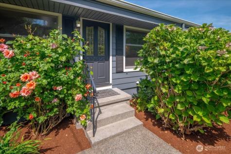 5421 48th Avenue SW Seattle WA 98136
