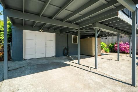 5421 48th Avenue SW Seattle WA 98136