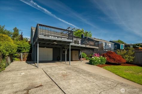 5421 48th Avenue SW Seattle WA 98136