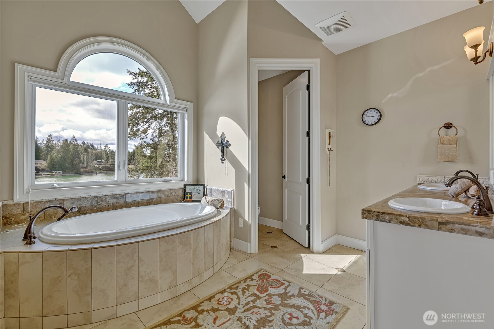 21256 39th Street Court E Lake Tapps WA 98391
