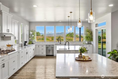 1590 Hunter Road Ellensburg WA 98926