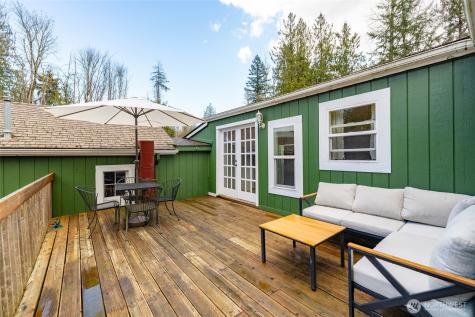 21260 Lake Sixteen Road Mount Vernon WA 98274