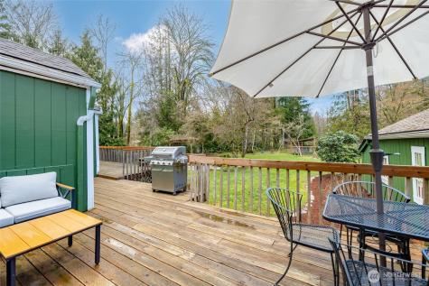 21260 Lake Sixteen Road Mount Vernon WA 98274