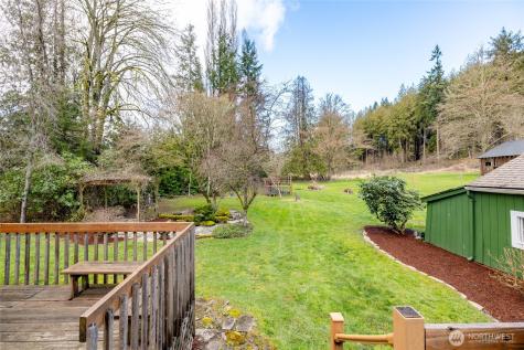 21260 Lake Sixteen Road Mount Vernon WA 98274