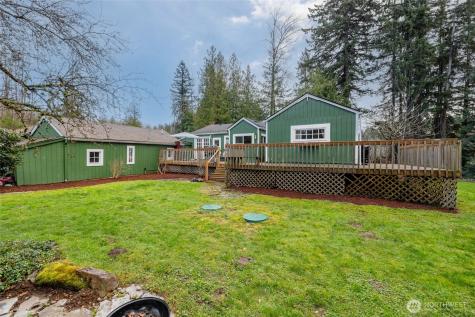 21260 Lake Sixteen Road Mount Vernon WA 98274