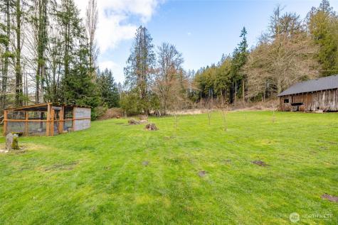 21260 Lake Sixteen Road Mount Vernon WA 98274