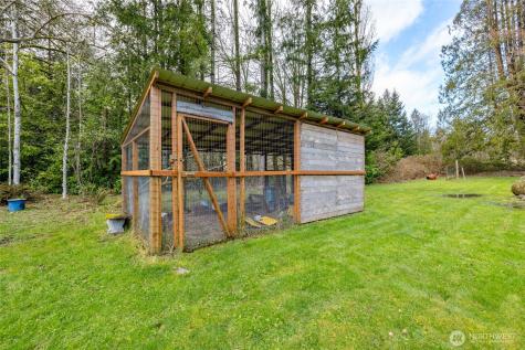 21260 Lake Sixteen Road Mount Vernon WA 98274