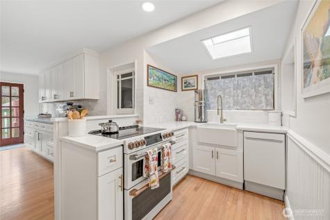 21260 Lake Sixteen Road Mount Vernon WA 98274