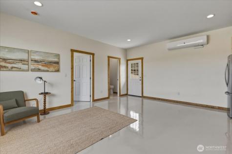 2 Island View Lane Methow WA 98834