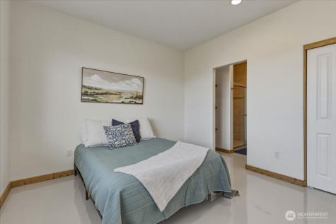 2 Island View Lane Methow WA 98834