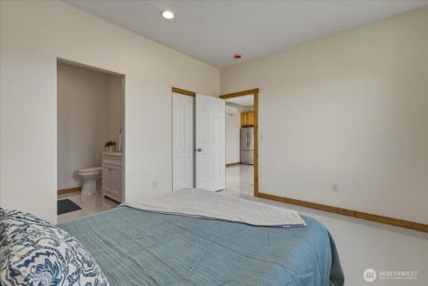 2 Island View Lane Methow WA 98834