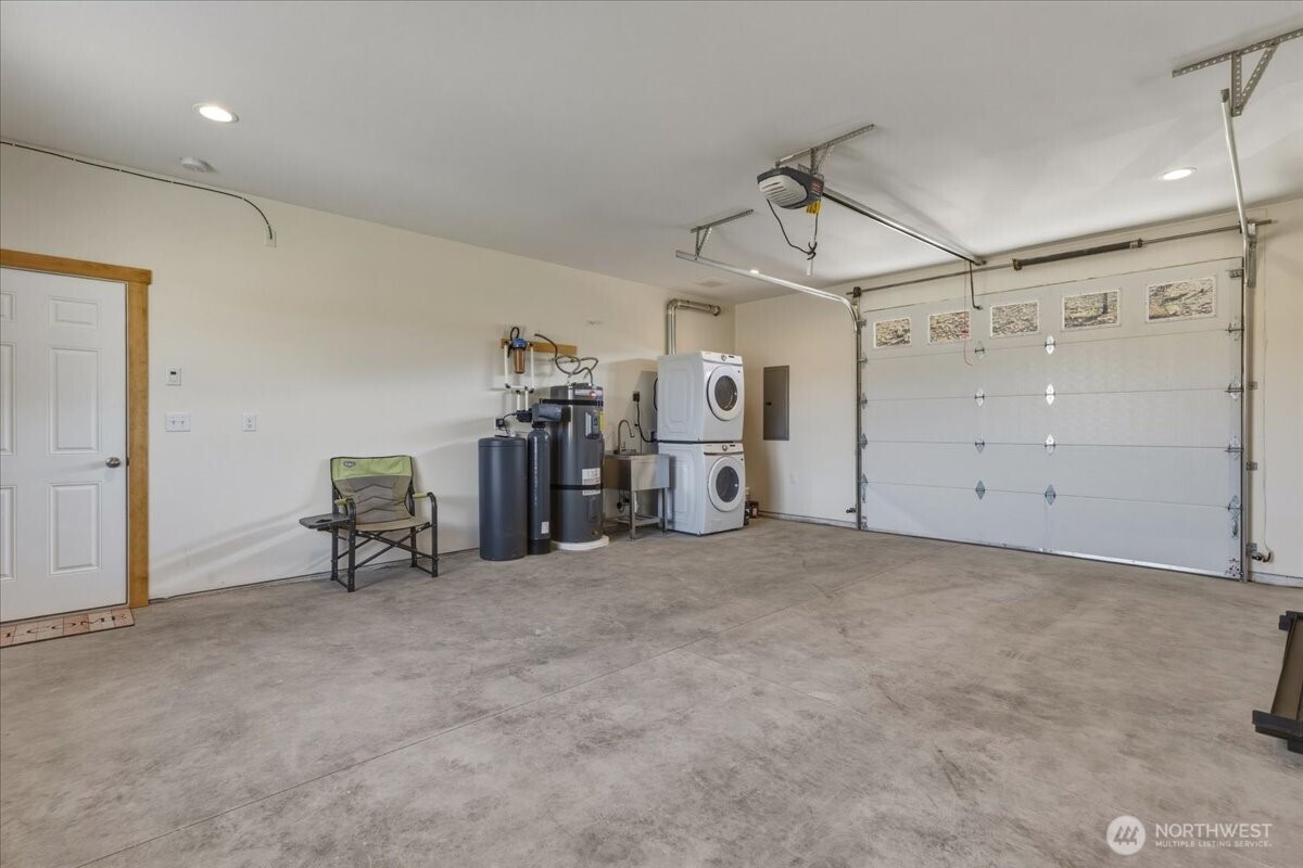 2 Island View Lane Methow WA 98834