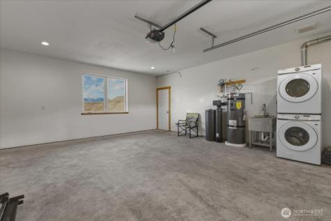 2 Island View Lane Methow WA 98834
