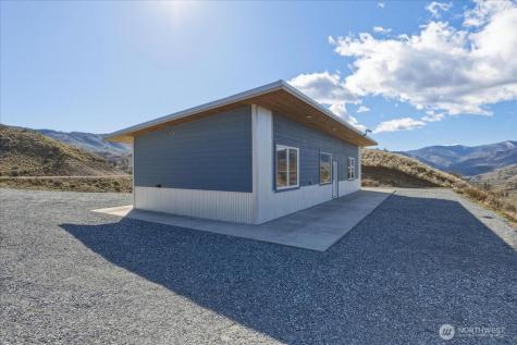 2 Island View Lane Methow WA 98834